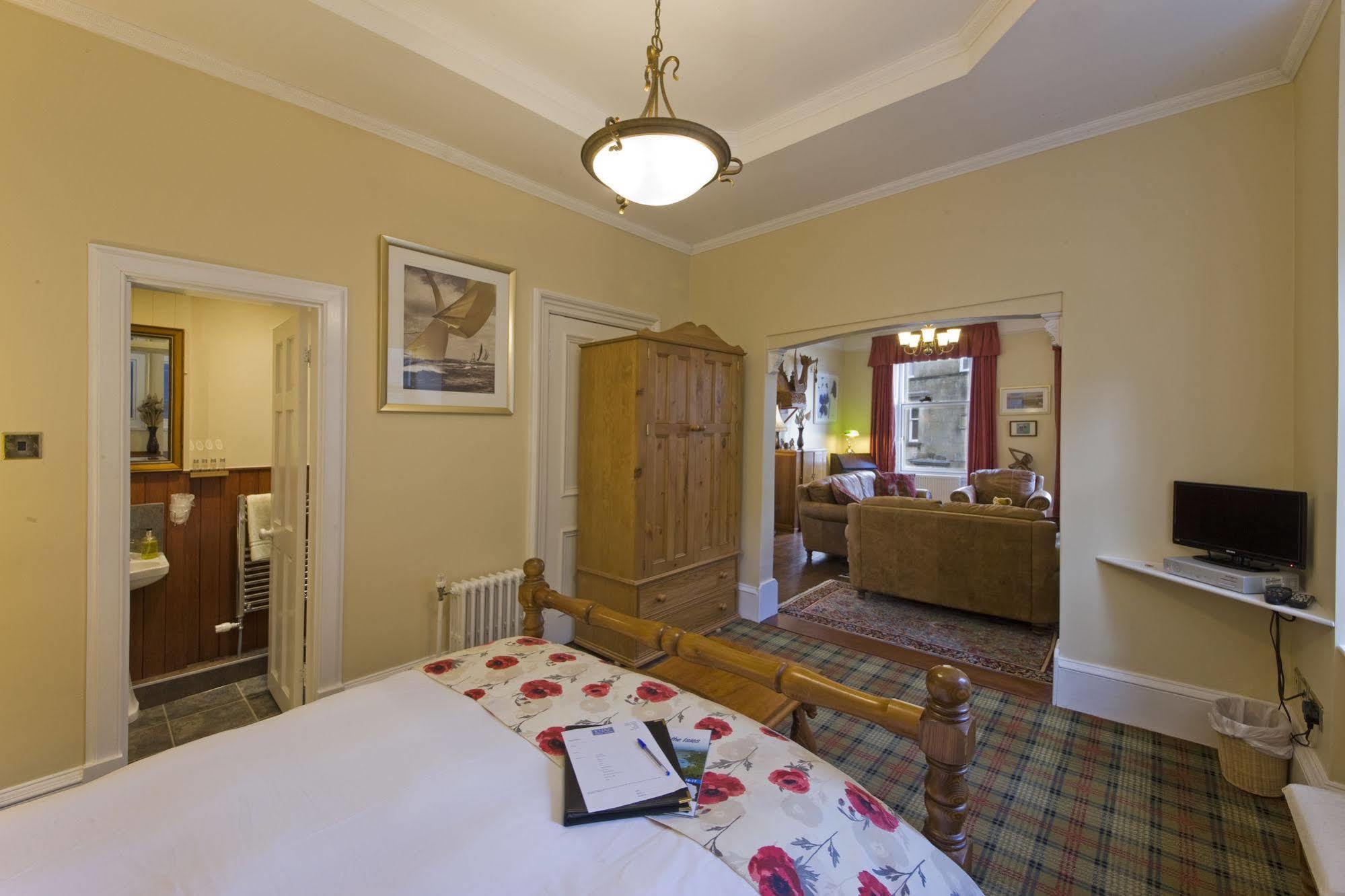 Knap Guest House Tarbert  Zewnętrze zdjęcie